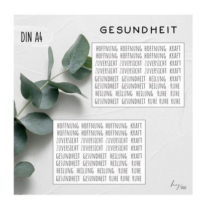 Kerzenfolie Nimm Dir was du brauchst ALLE Varianten Warum du unsere Kerzenfolie lieben wirst:  ✔ Edle Premium-Folie mit hochwertiger Optik  ✔ Speziell für Kerzen entwickelt   ✔ Aktivierung des Klebers ganz einfach mit Wasser   ✔ Wischfest und langlebig bei sorgfältiger Verarbeitung  ✔ Besonders elastisch – passt sich Kerzenoberfläche optimal an  ✔ Gewerblich nutzbar – keine zusätzliche Lizenz nötig