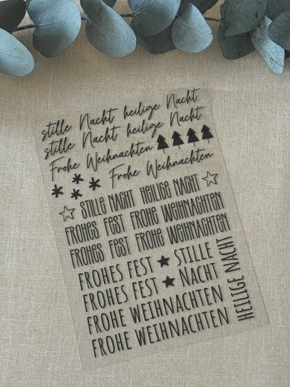 Rub On Aufkleber Schriftzüge A5 Warum du unsere Rub-Ons lieben wirst:  ✔ Randloser Premium-Look   ✔ Besondere Haptik   ✔ Präzise Platzierung dank transparenter Trägerfolie  ✔ Wasser- und kratzfest // Hitze- und UV-beständig   ✔ Starke Haftung auf Glas, Keramik, Holz, Raysin u.v.m.  ✔ Langlebig und hochwertig verarbeitet  ✔ Auch gewerblich nutzbar – keine zusätzliche Lizenz nötig